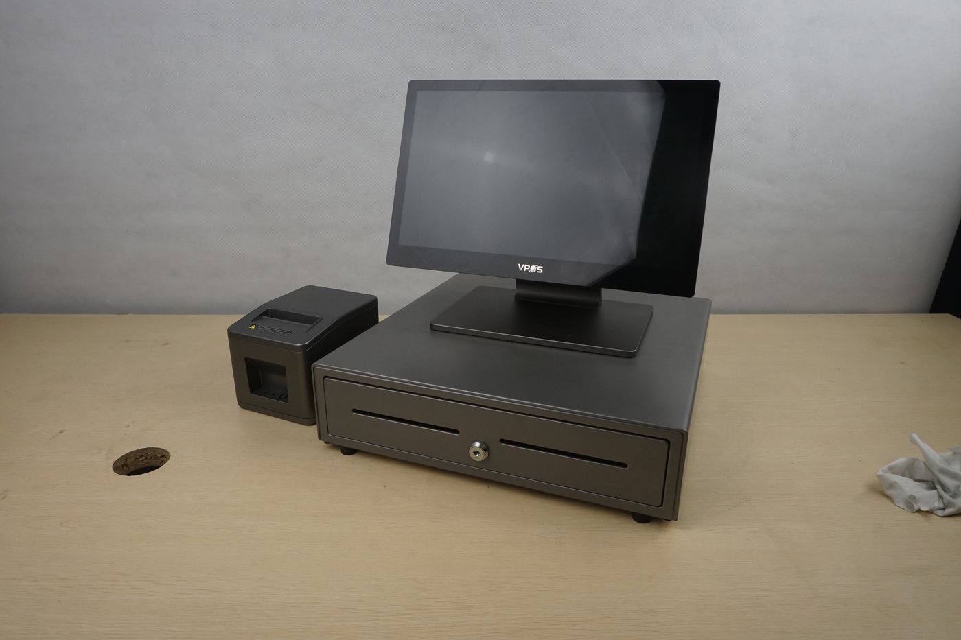 VPOS smart POS terminals, self-service kiosks and industrial all-in-one hardware